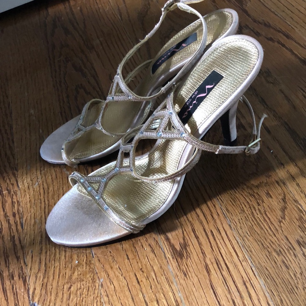 Nina gold strappy heels excellent worn condition